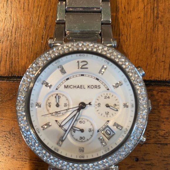Michael Kors stainless Steele fashion watch main image 4